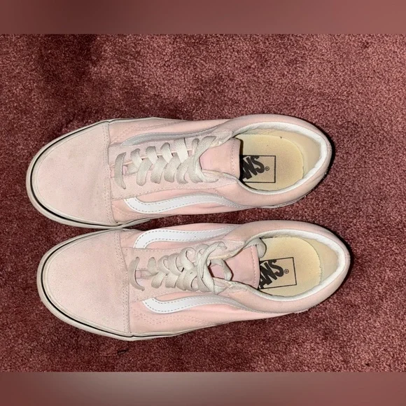 Vans - Picture 1 of 3